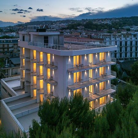 Hotel Velia Grottammare Exterior foto