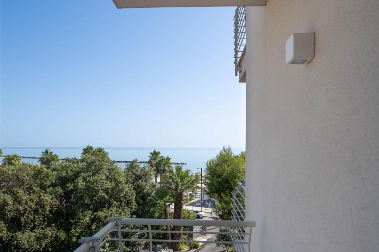 Hotel Velia Grottammare Exterior foto