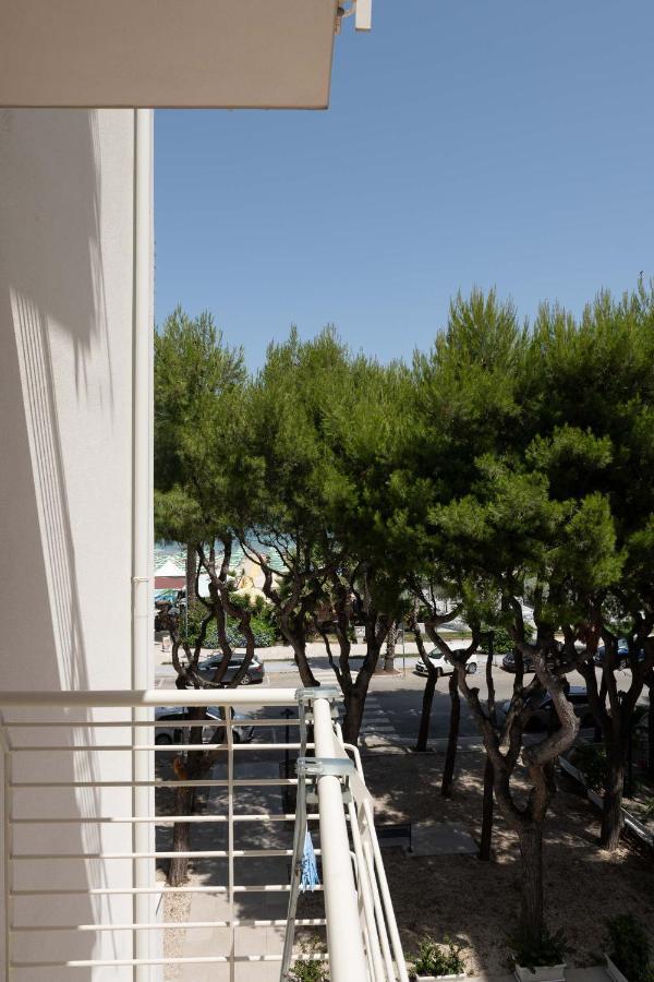 Hotel Velia Grottammare Exterior foto