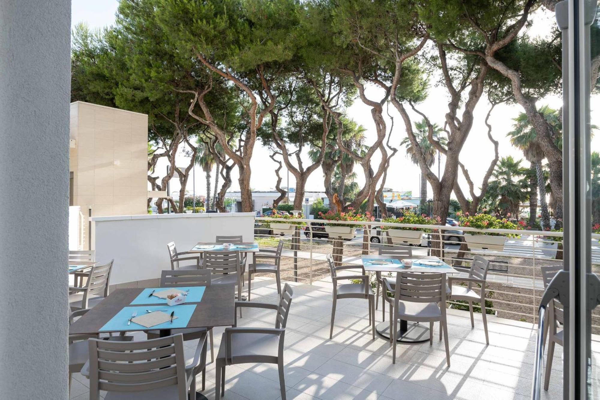 Hotel Velia Grottammare Exterior foto