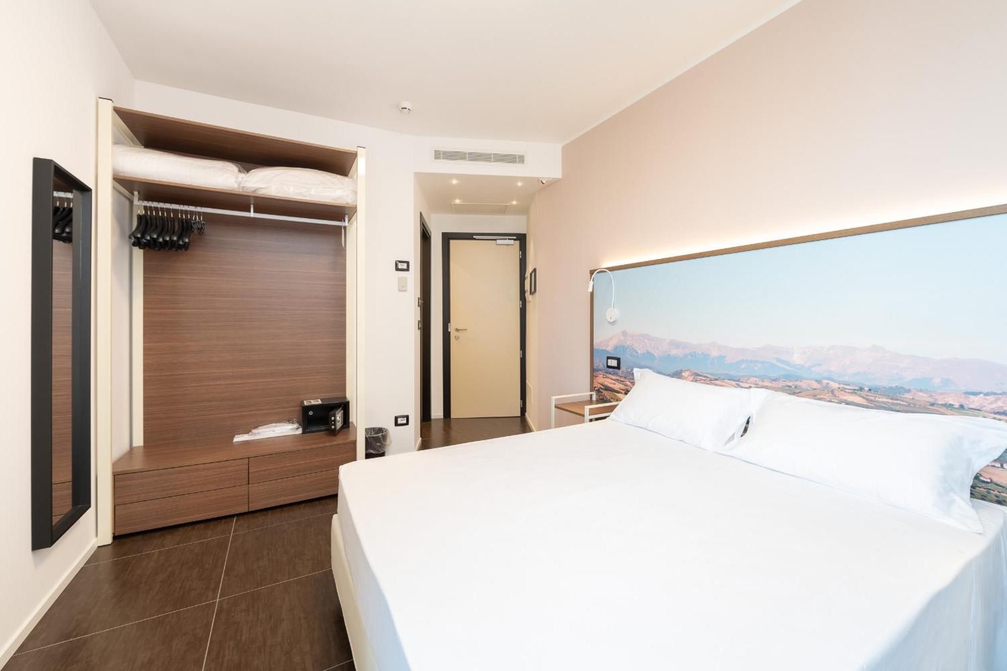 Hotel Velia Grottammare Exterior foto